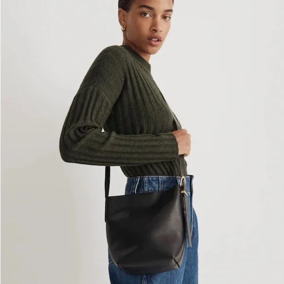 NWT Madewell Women’s The Essential Mini Bucket Tote Bag Crossbody Leather Black - Picture 2 of 16